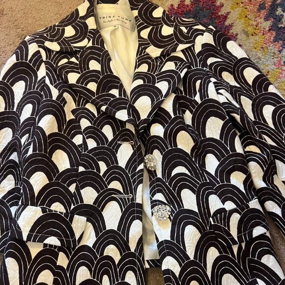 Trina Turk blazer 6 - Picture 1 of 8